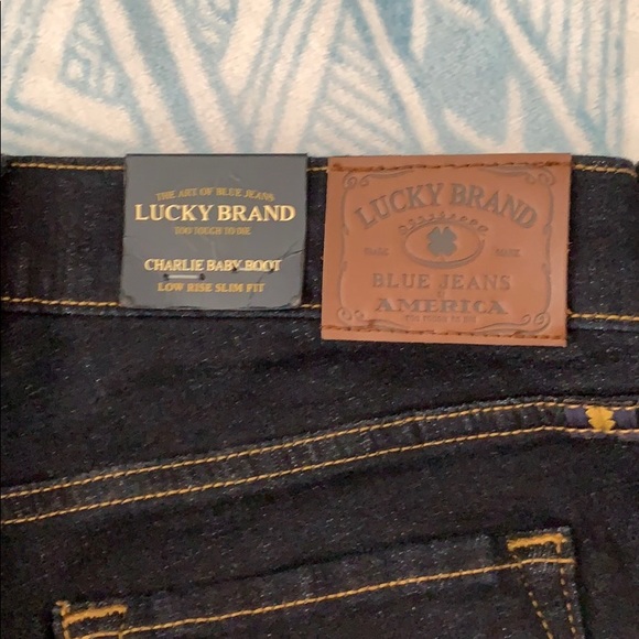 Lucky brand dark wash boot cut jeans - Picture 4 of 4